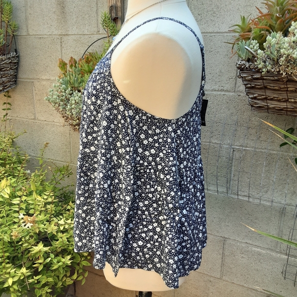 Torrid  babydoll cami - Picture 2 of 8